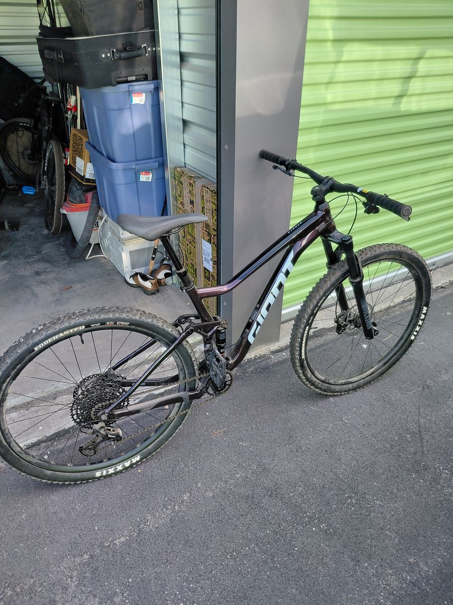 Men's Giant Stance medium