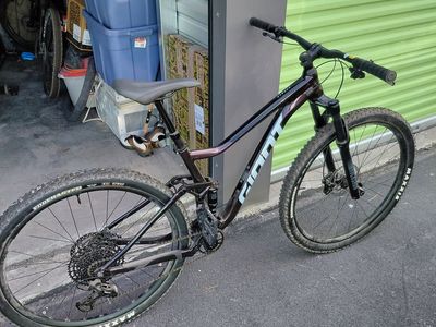 Men's Giant Stance medium