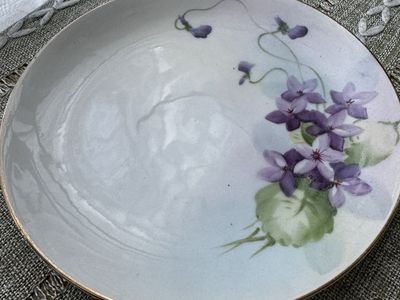 Vintage hand painted plate 6.5 inch