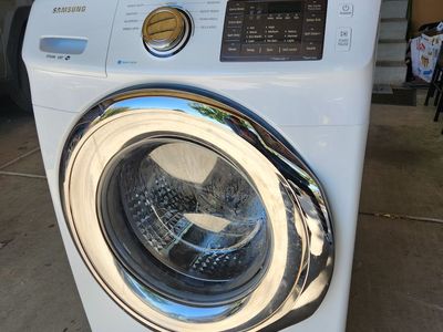 Samsung Front-Load Washing Machine - White with Steam Cycles