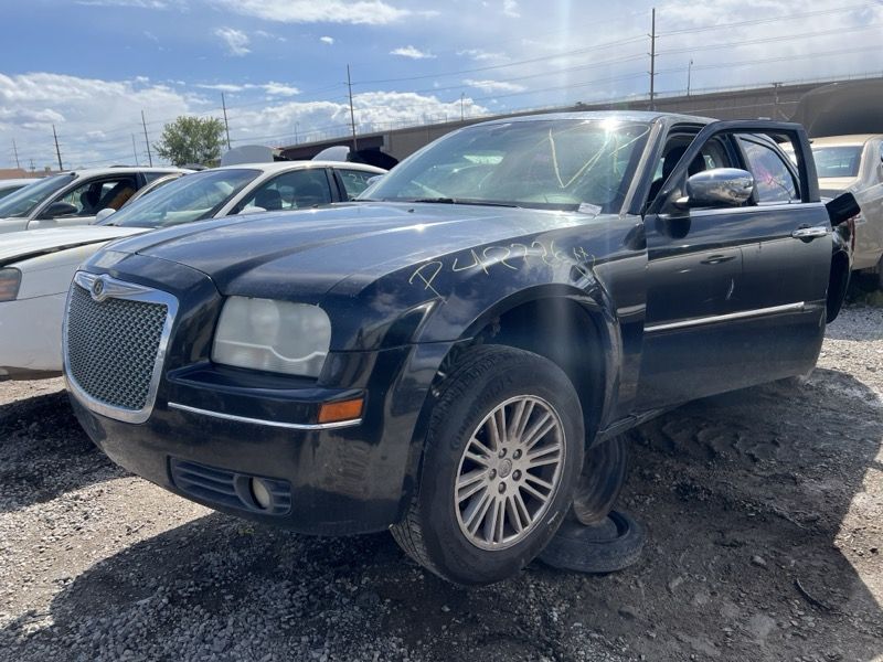 Just In! 2010 Chrysler 300 Parts