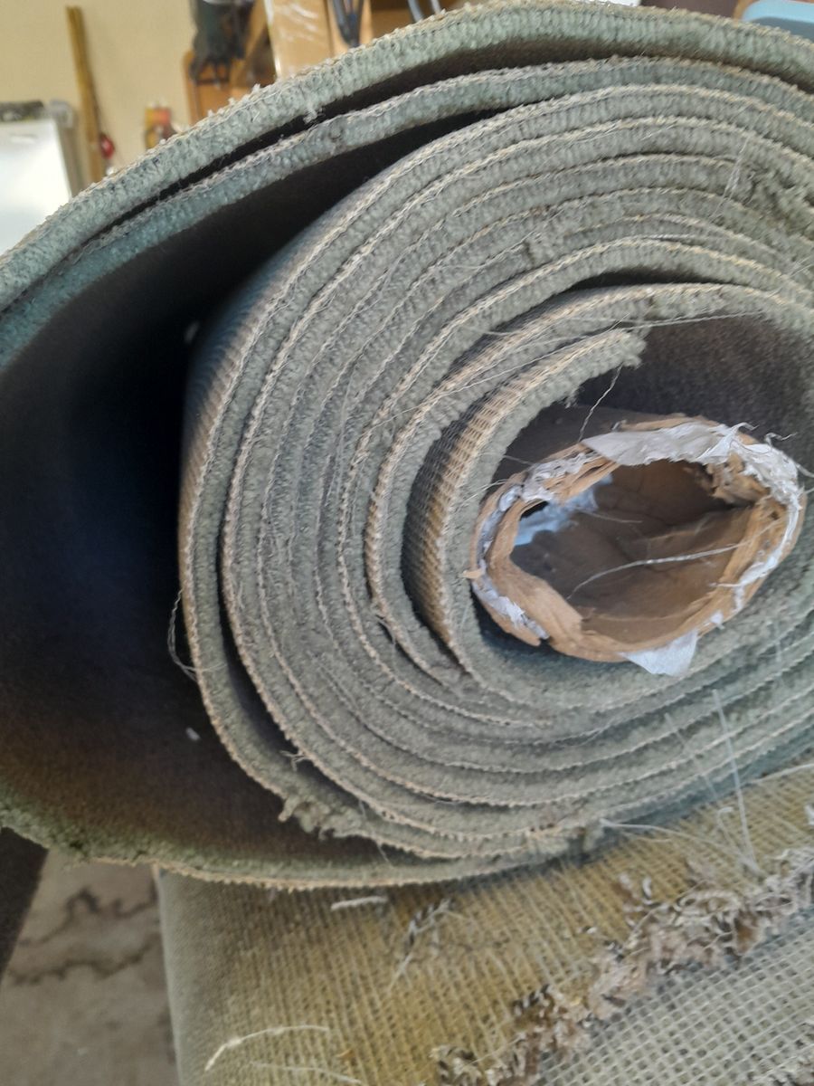 NEW CARPET - 12 X 23. - .45 cents per foot 276 feet