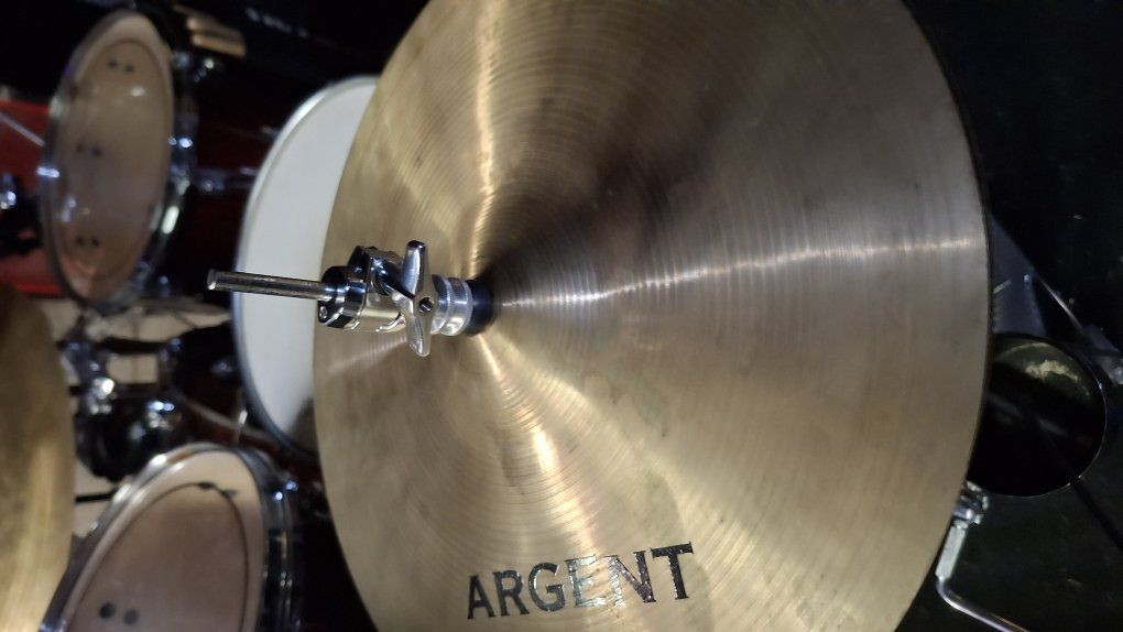 14"  Argent Hi Hats