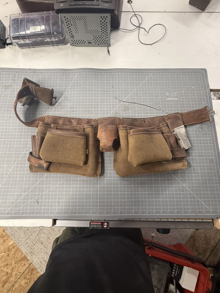 Leather Framing Toolbelt