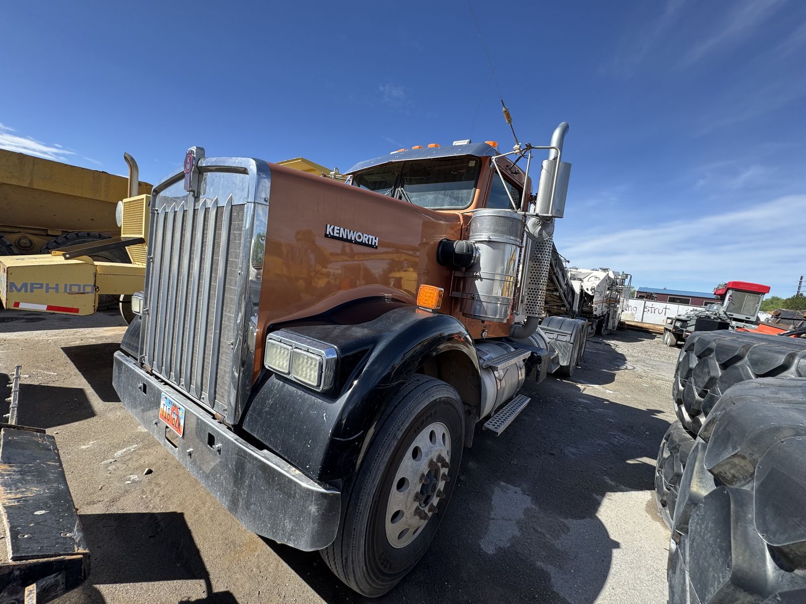 2013 KENWORTH W900 TRACTOR TRUCK DAY CAB