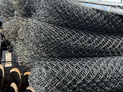 Used 7’ galvanized chain link with 24’ gate.