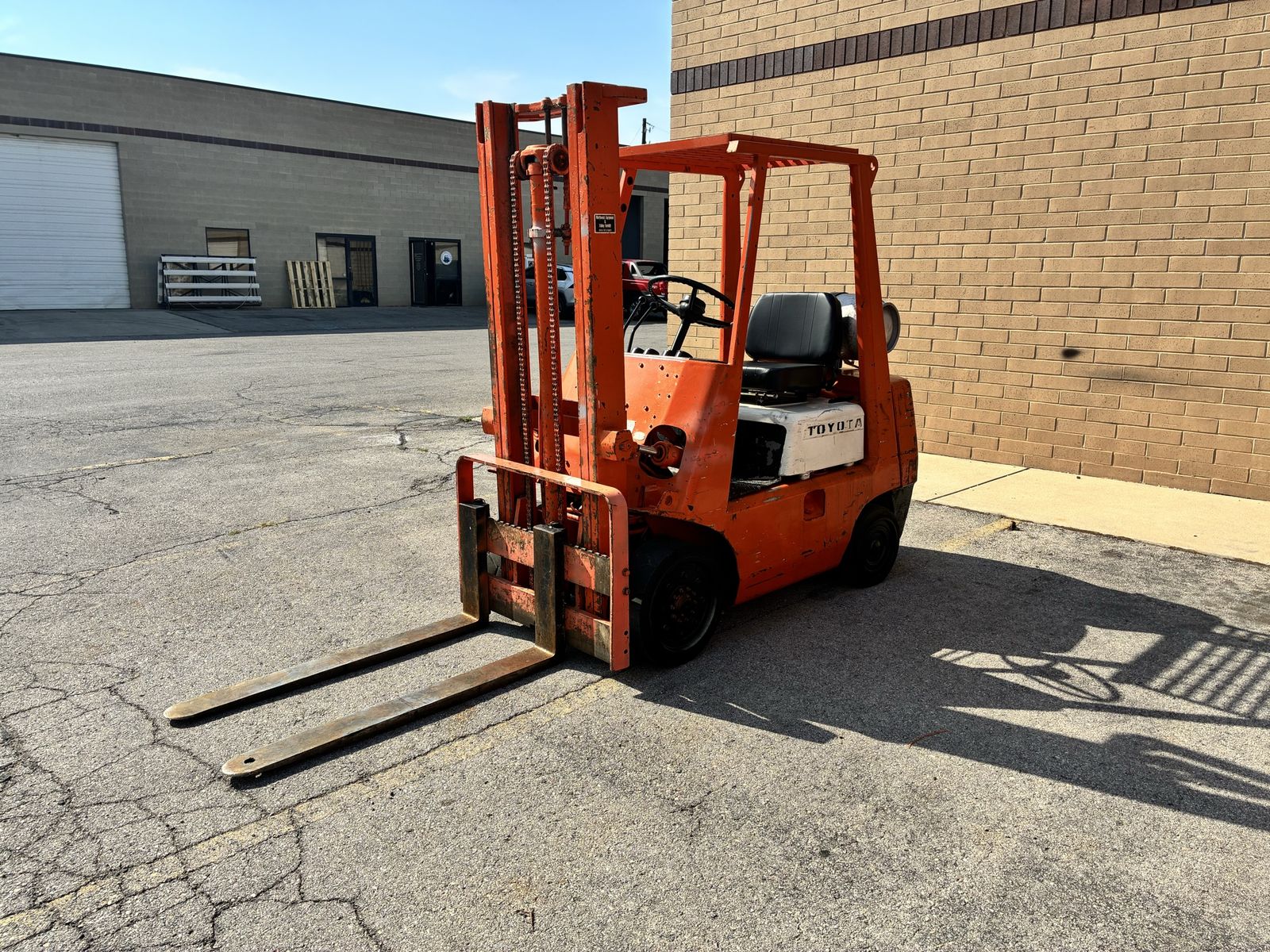Toyota 5000 pound forklift