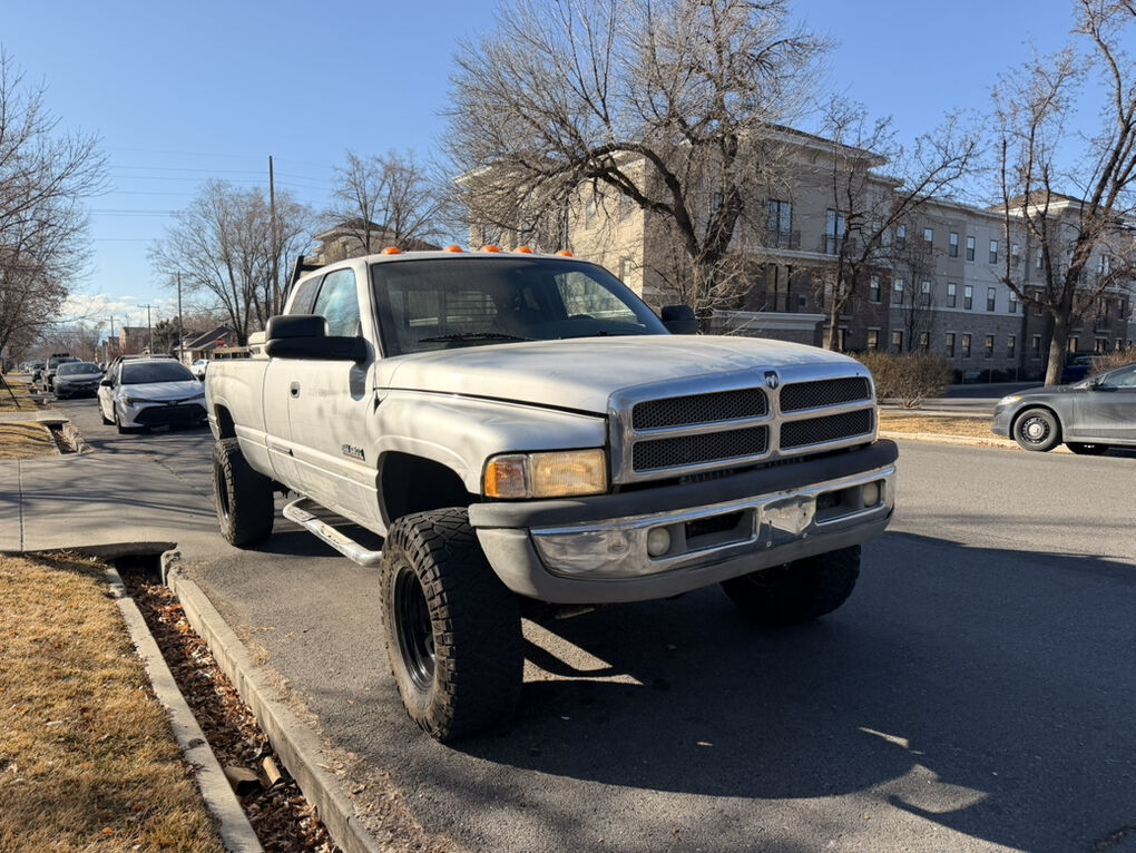 2001 DODGE RAM 2500 Laramie SLT
