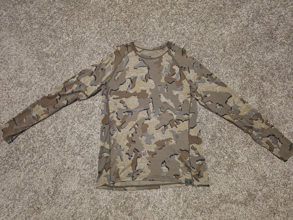 Kuiu Men's Camo Long Sleeve Shirt Large