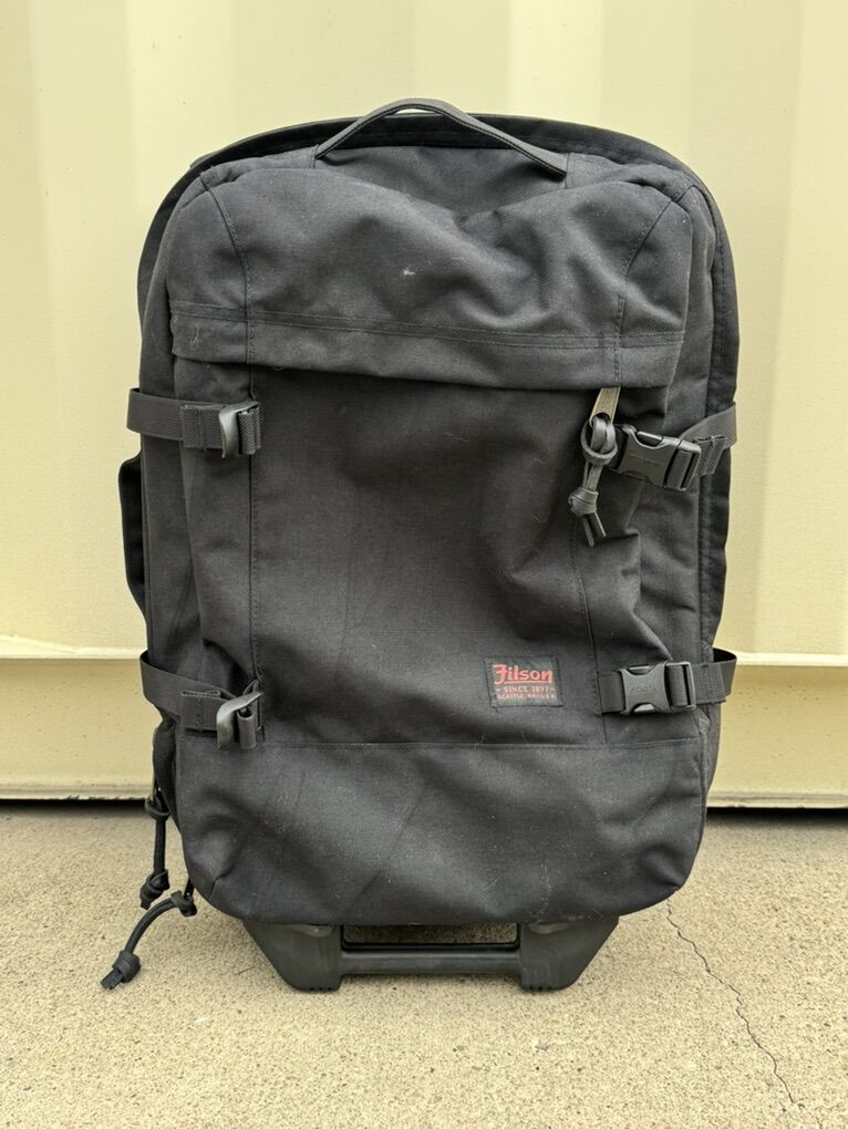 Filson Dryden Carryon Rolling Bag