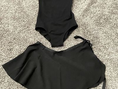 Ballet leotard and skirt size 4-6