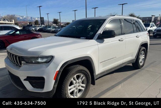 2023 JEEP GRAND CHEROKEE Laredo