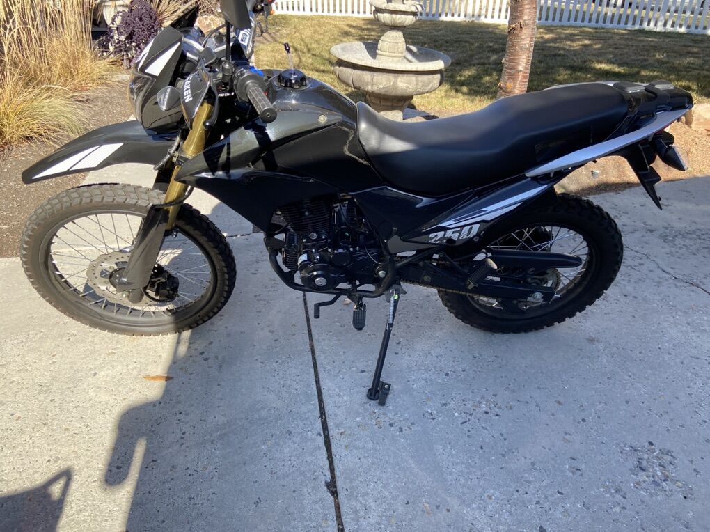 Hawk DLX EFI 250 Dual Sport Motorcycle