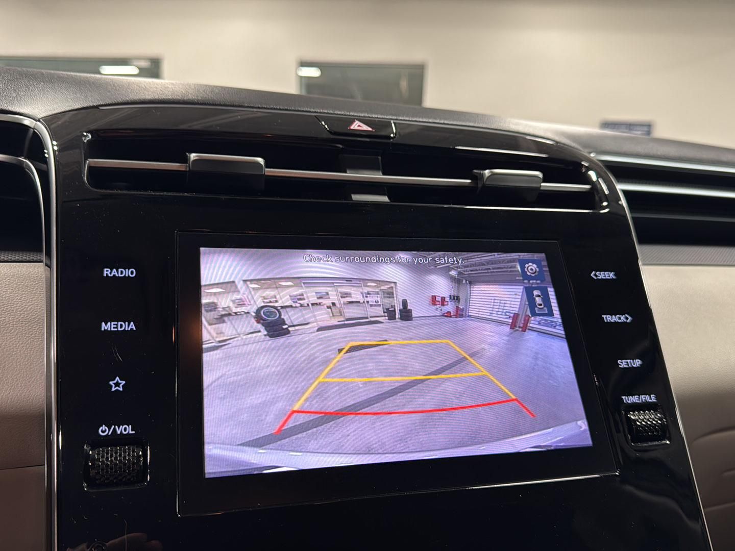 Main image 10