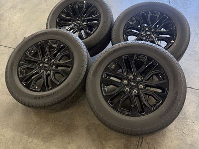 LIKE NEW 2026 f150 platinum blackout 20in wheels/ 275/60/20
