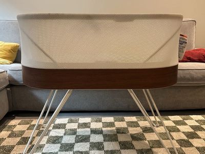 SNOO Smart Sleeper Bassinet — $400 — Excellent Condition