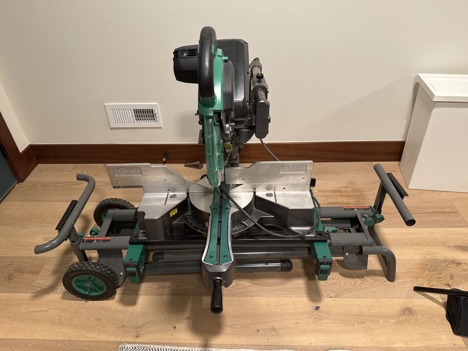 Metabo HPT C10FSHC 10" Sliding Miter Saw with Laser & Rolling Stand - Excellent Condition