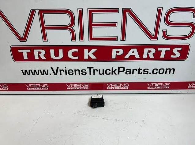 Paccar Dashboard Switch