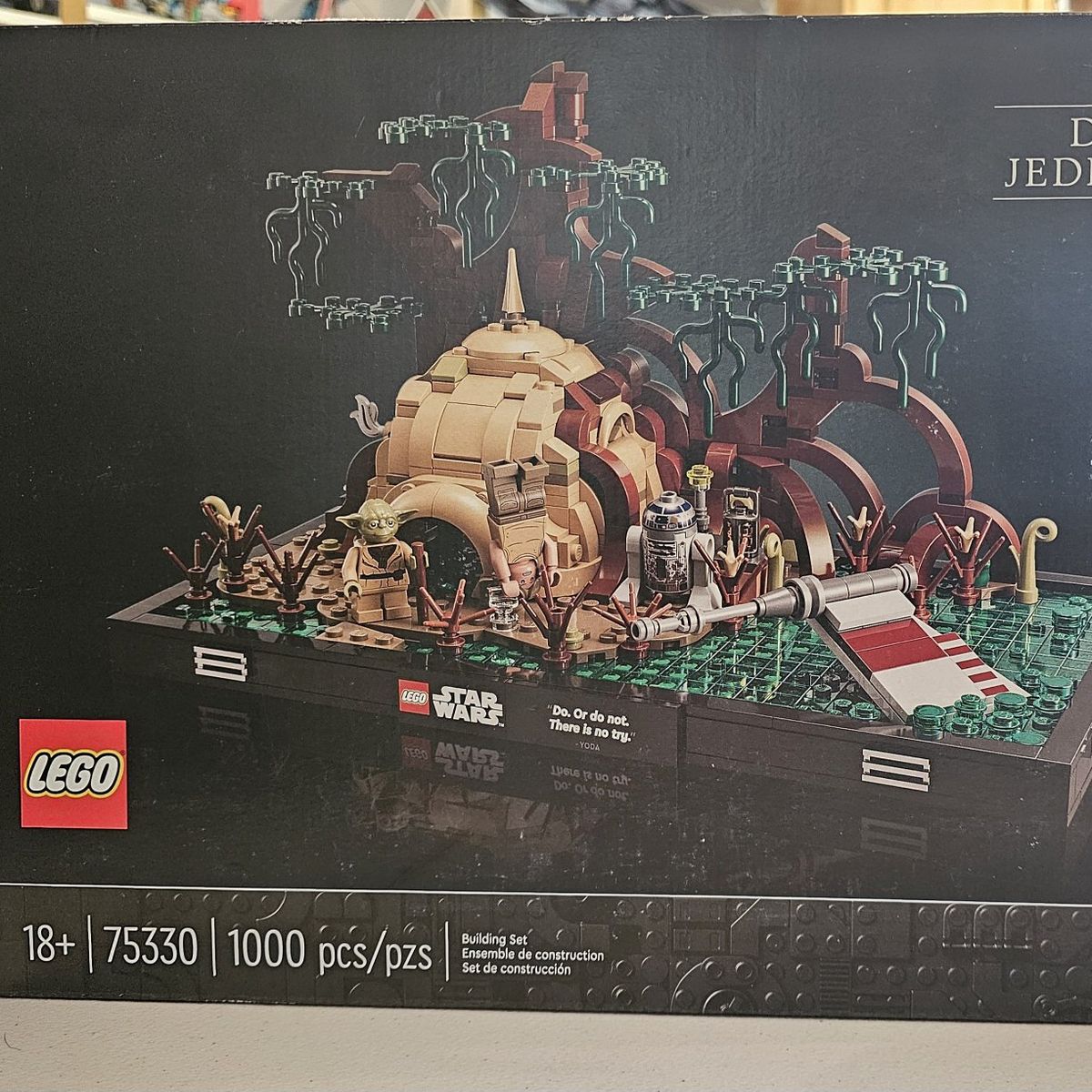 LEGO Star Wars Set 75330 - Dagobah Jedi Training