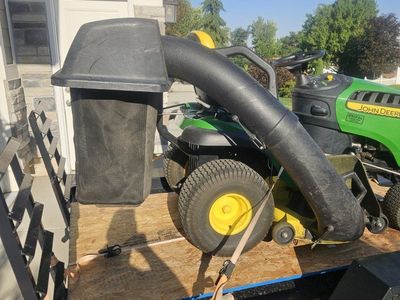 John Deere Riding Lawn Mower Rear Bagger Attachment Assembly GX20398..Bagger only.. Mower not for sale!