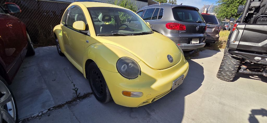 2000 VW BETTLE - KEY NEEDS TO BE PROGRAMED - 105K MILES