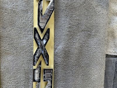 19-26 Ram 1500 Front Door Nameplate (4X4)