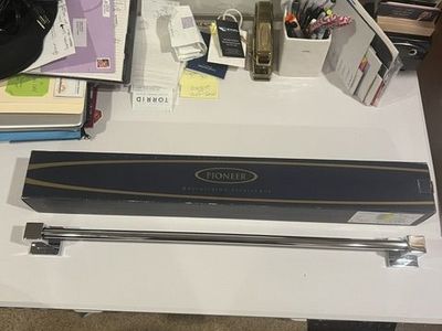 QUALITY 24" Towel bar chrome finish ( Heavy brass not plastic ) Pioneer 7MO030