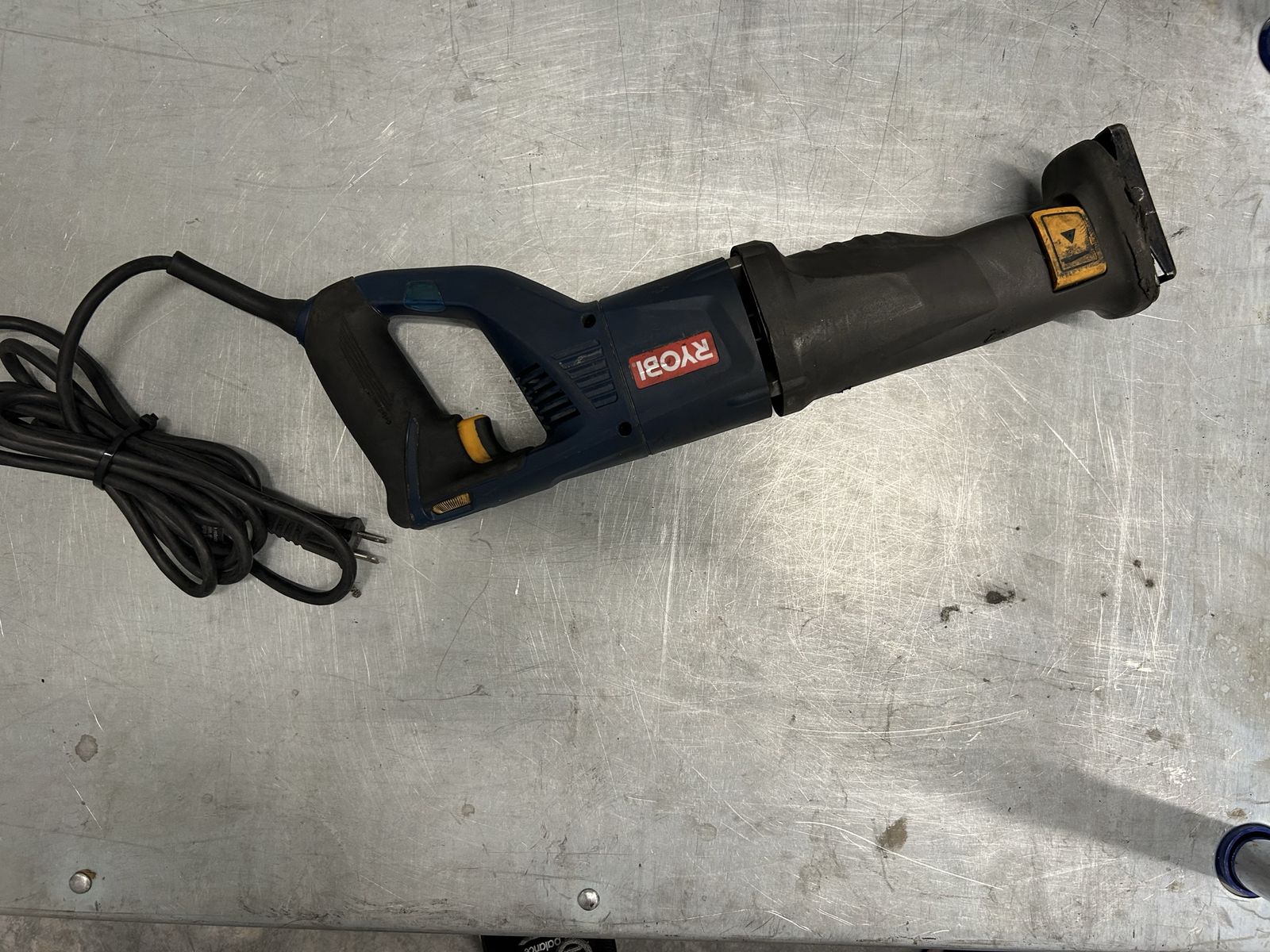 RYOBI RJ165V Corded Variable Speed Reciprocating Saw