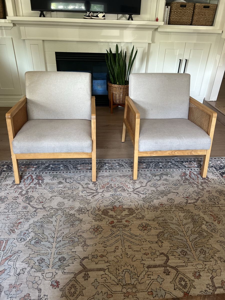 2 accent chairs