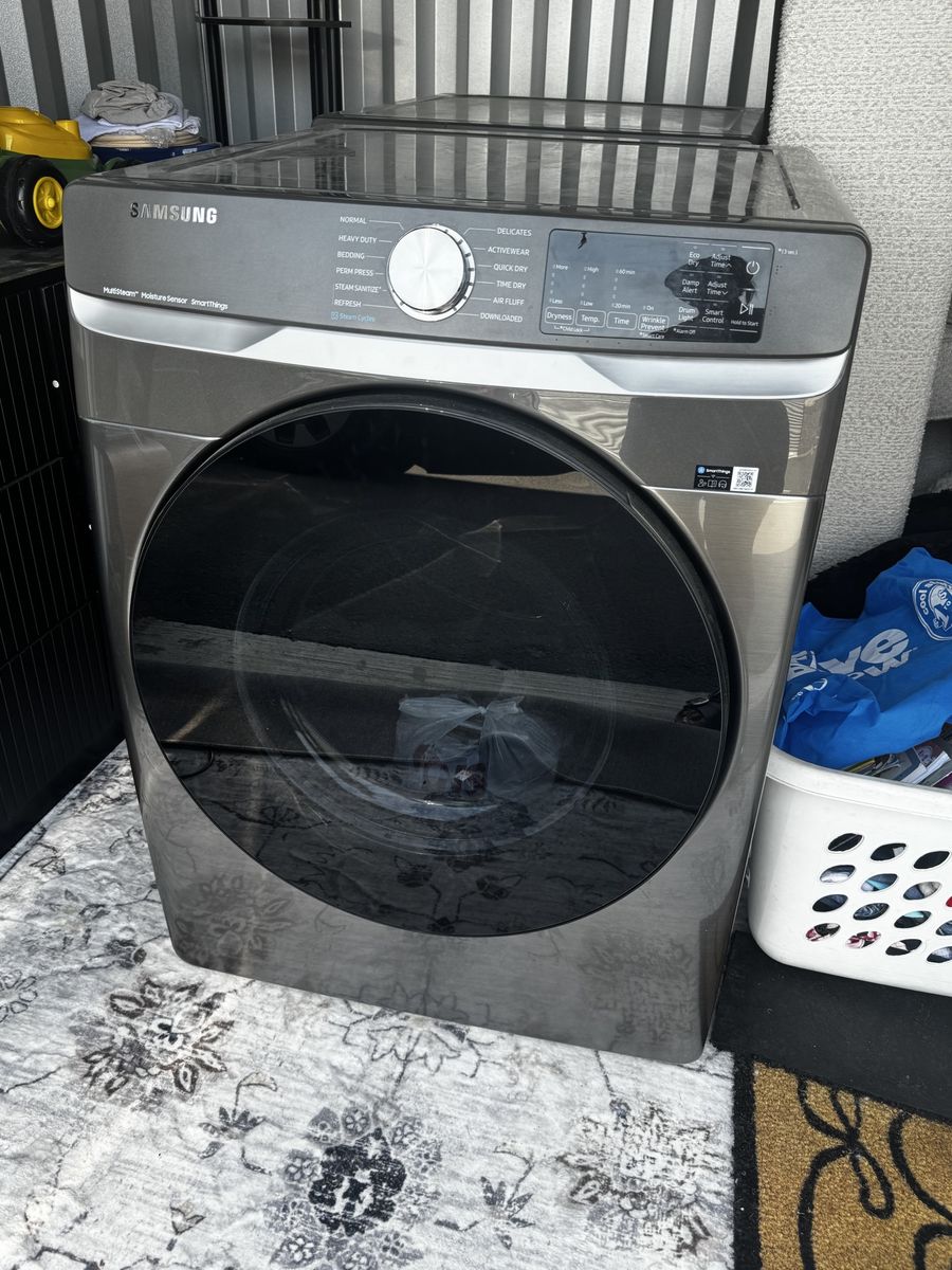 Samsung SmartThings Front Load Washer & Dryer Set - Dark Platinum / Champagne