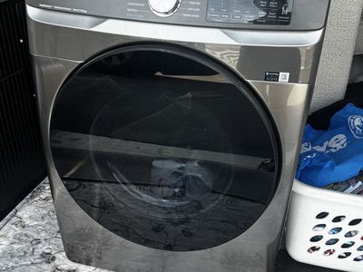 Samsung SmartThings Front Load Washer & Dryer Set - Dark Platinum / Champagne
