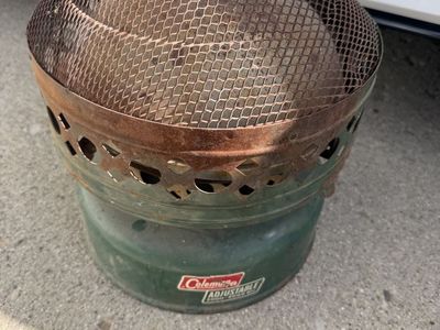 Vintage Coleman Adjustable 5000-8000 BTU Portable Outdoor Heater