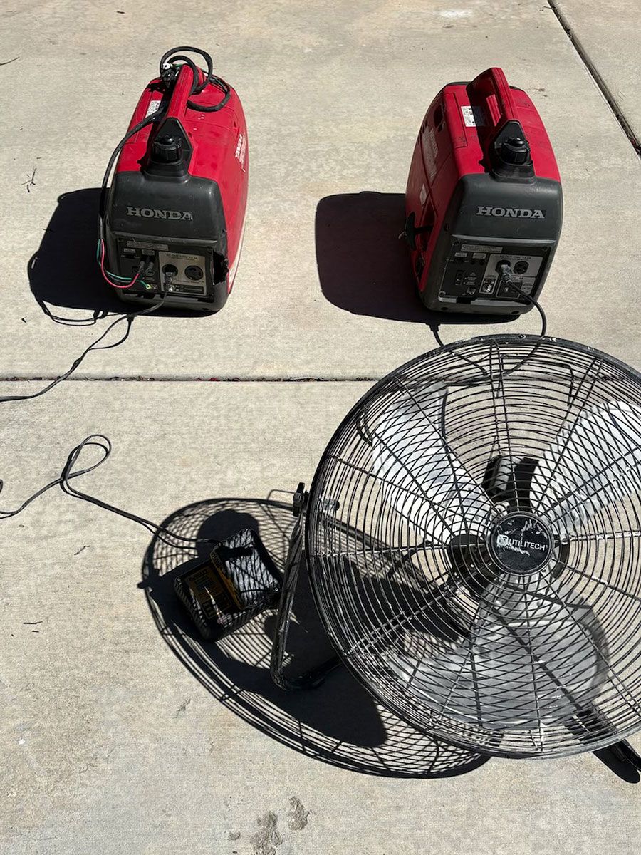 Two Honda generators 2000i