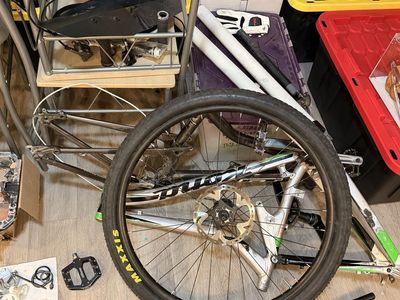 Lot of mtn bike frames and parts