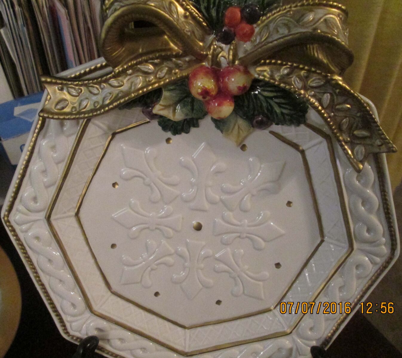 Fritz and Floyd 1996 10" plate-PRICE REDUCED Or Best Offer