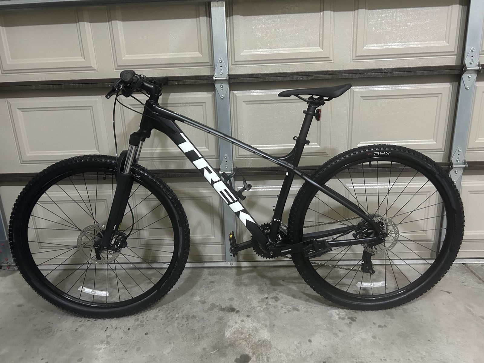 Trek Marlin 5 - Large