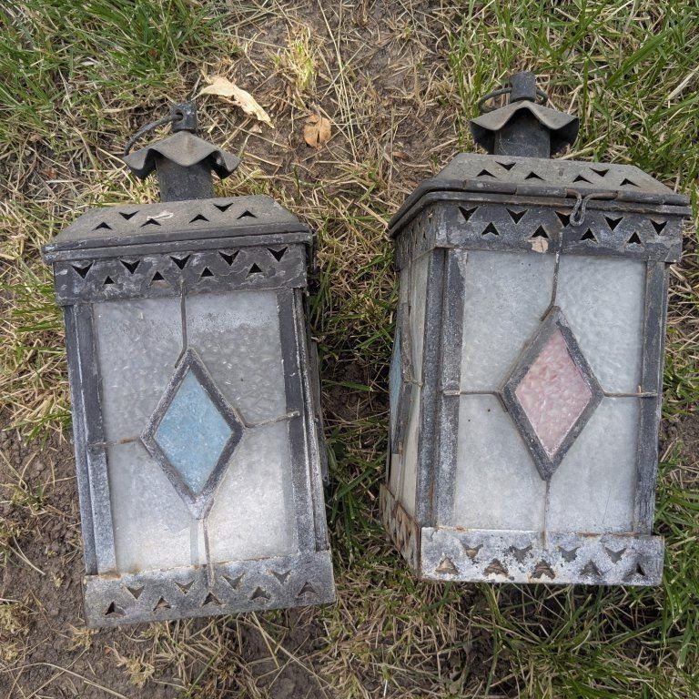 Stained glass old lanterns