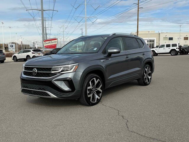 2022 Volkswagen Taos SEL 4Motion