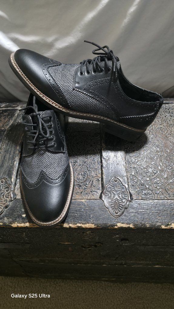 Bar III Men's Black & Grey Wingtip Dress Shoes - Size 10