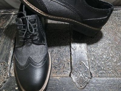 Bar III Men's Black & Grey Wingtip Dress Shoes - Size 10