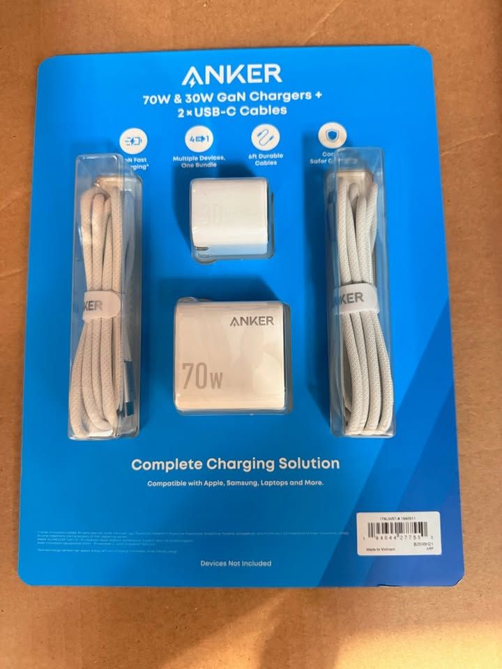 Brand new Anker 70w & 30w GaN Chargers + 2USB C Cables.