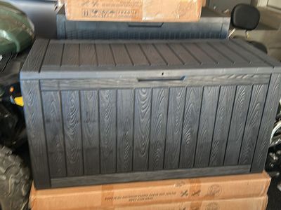 Outdoor Resin Deck Box - Dark Gray Wood-Look Storage Bin