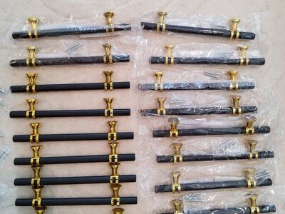 Cabinet & drawer pull handles