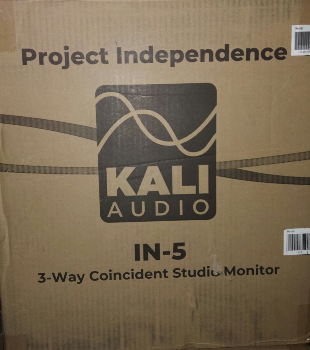 kali audio in-5 × two and two xlr cables
