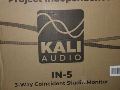 kali audio in-5 × two and two xlr cables