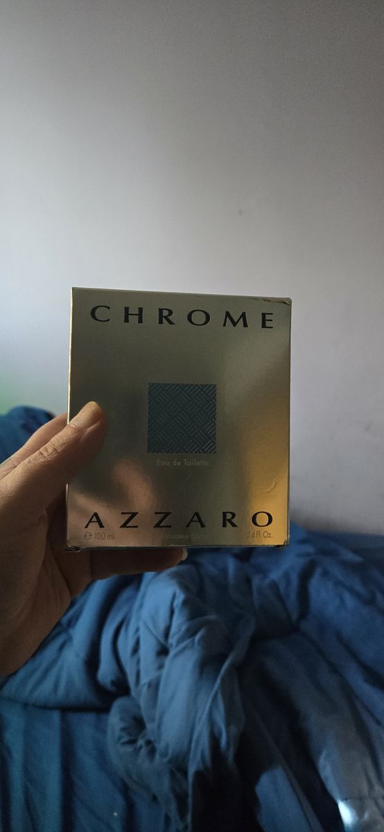 Crome azzaro cologne