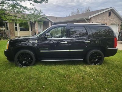 2013 Cadillac Escalade Platinum Luxury