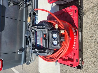 Air compressor
