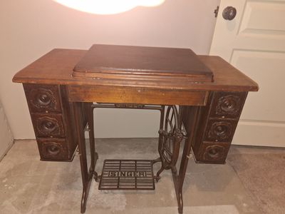 Vintage Singer Sewing Machine with Cabinet - Antique Treadle Sewing Machine - Collectible Decor