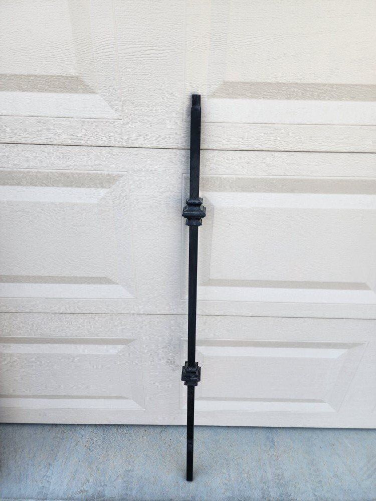 metal balusters, 3 bump double knuckle spindle